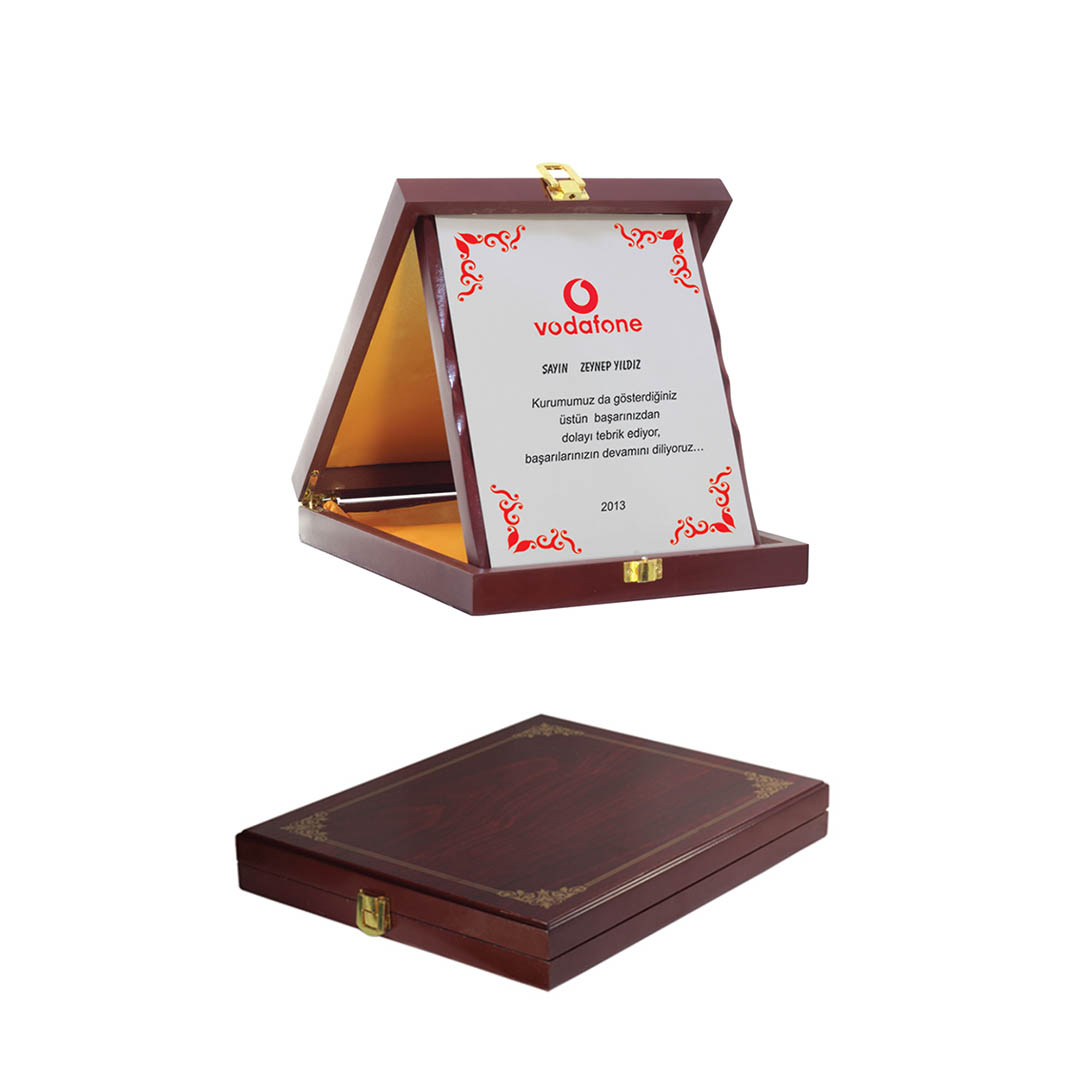 Plaket